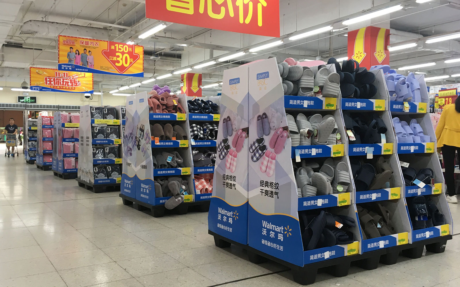 The Complete Guide to Corrugated Display Stands: Classification, Material Requirements & Industry Best Practices